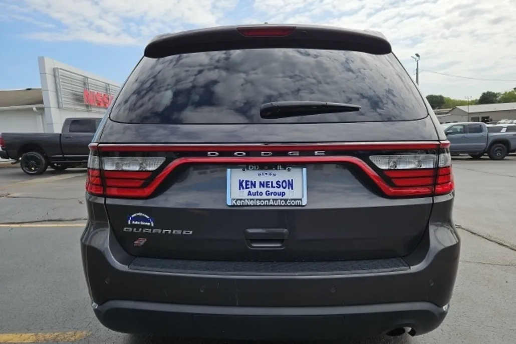 2018 Dodge Durango SXT photo 1