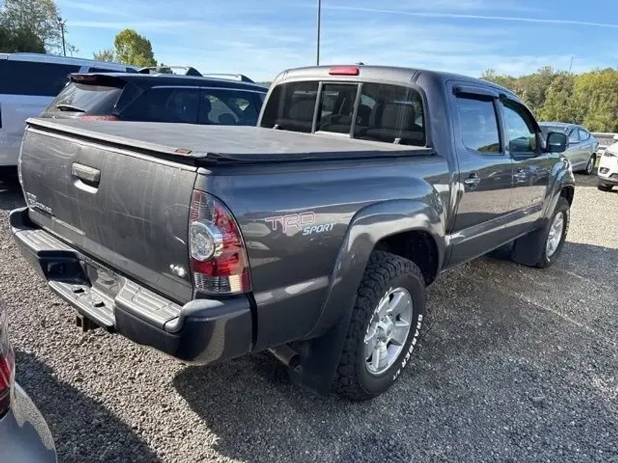 2011 Toyota Tacoma Base photo 1