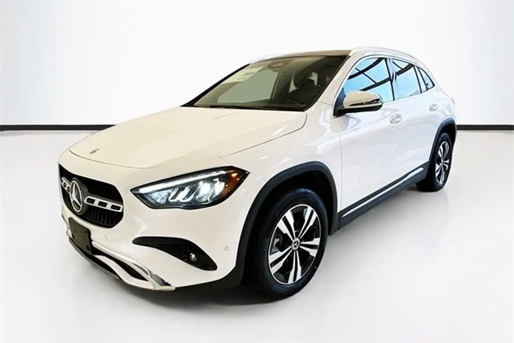 2025 Mercedes Benz GLA 250 4MATIC photo 1