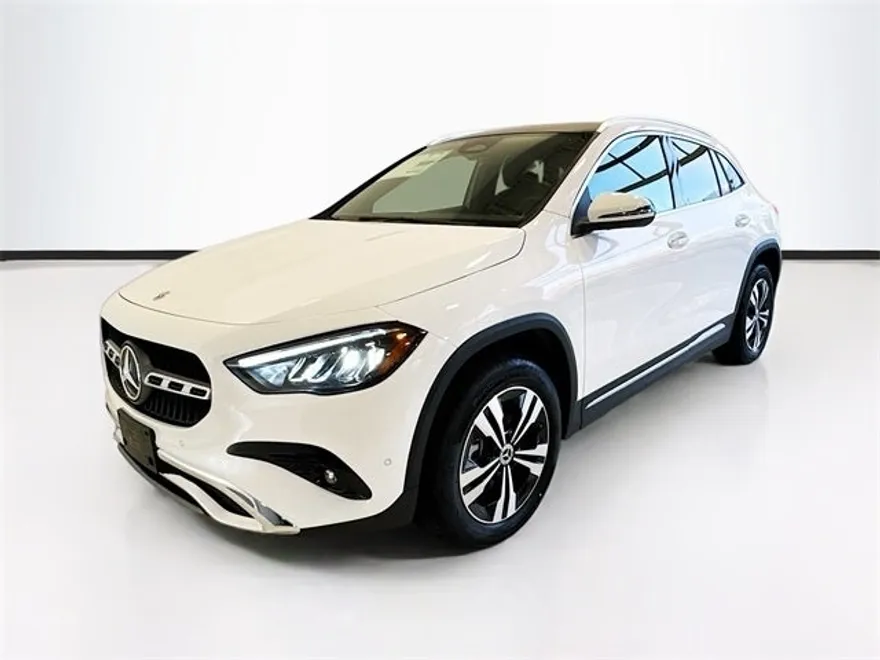 2025 Mercedes Benz GLA 250 4MATIC photo 1