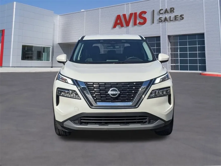 2023 Nissan Rogue SV photo 1