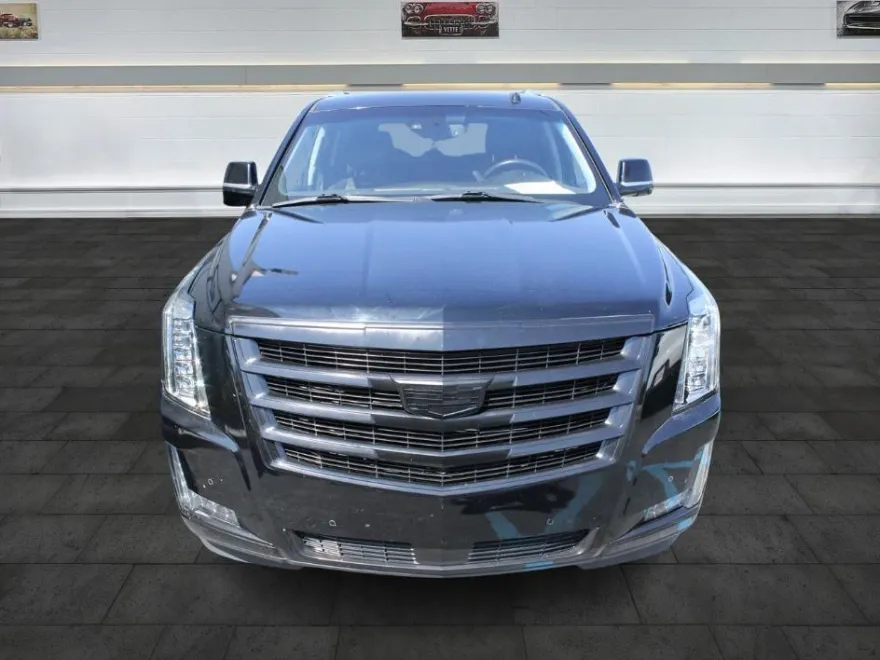 2016 Cadillac Escalade Premium photo 1