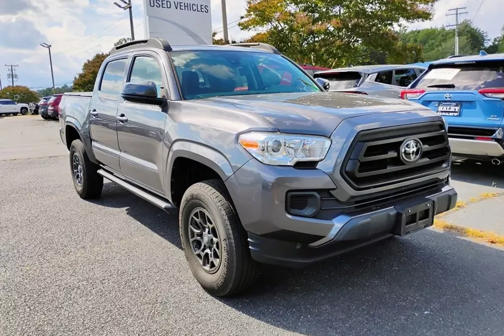 2021 Toyota Tacoma SR Double Cab photo 1