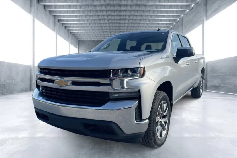 2021 Chevrolet Silverado 1500 LT photo 1