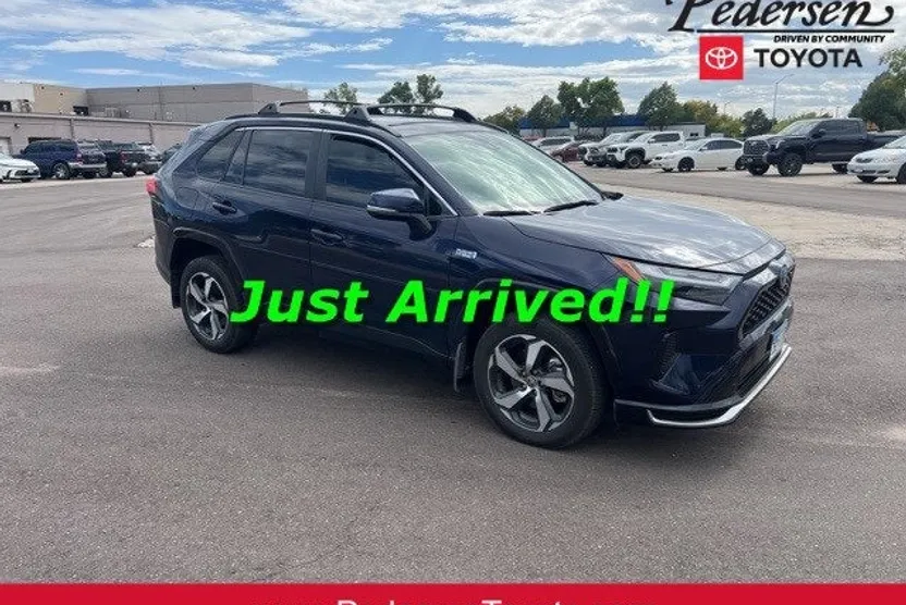 2023 Toyota RAV4 Prime SE photo 1