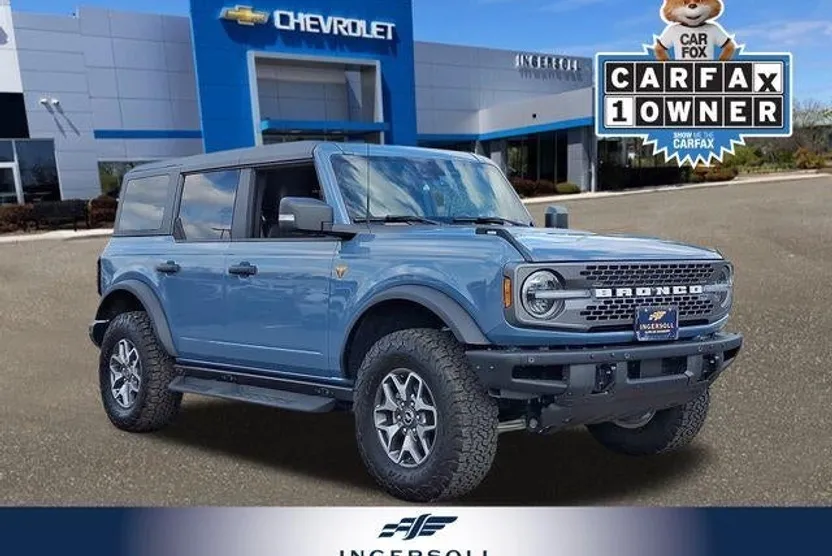 2024 Ford Bronco Badlands photo 1