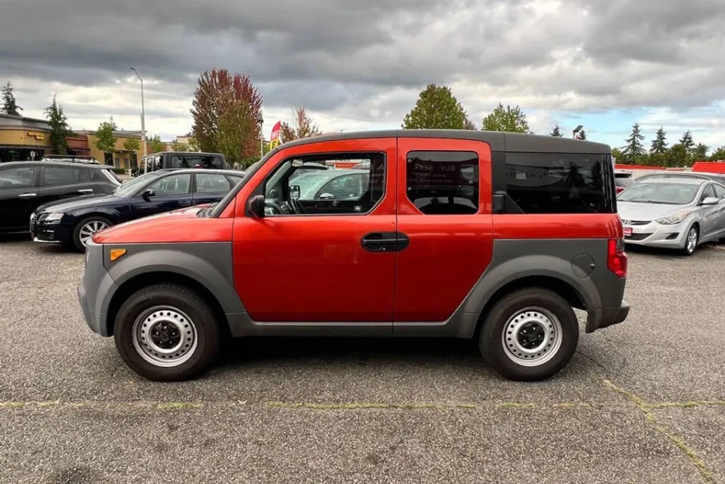 2004 Honda Element LX photo 1