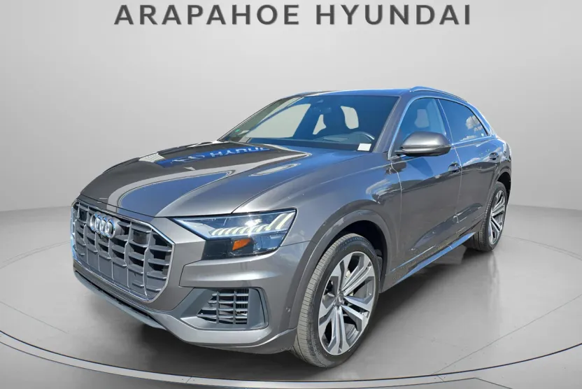 2019 Audi Q8 Premium photo 1