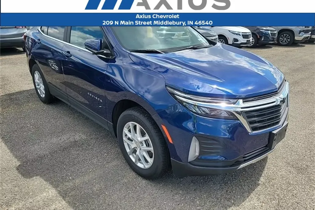 2022 Chevrolet Equinox LT photo 1