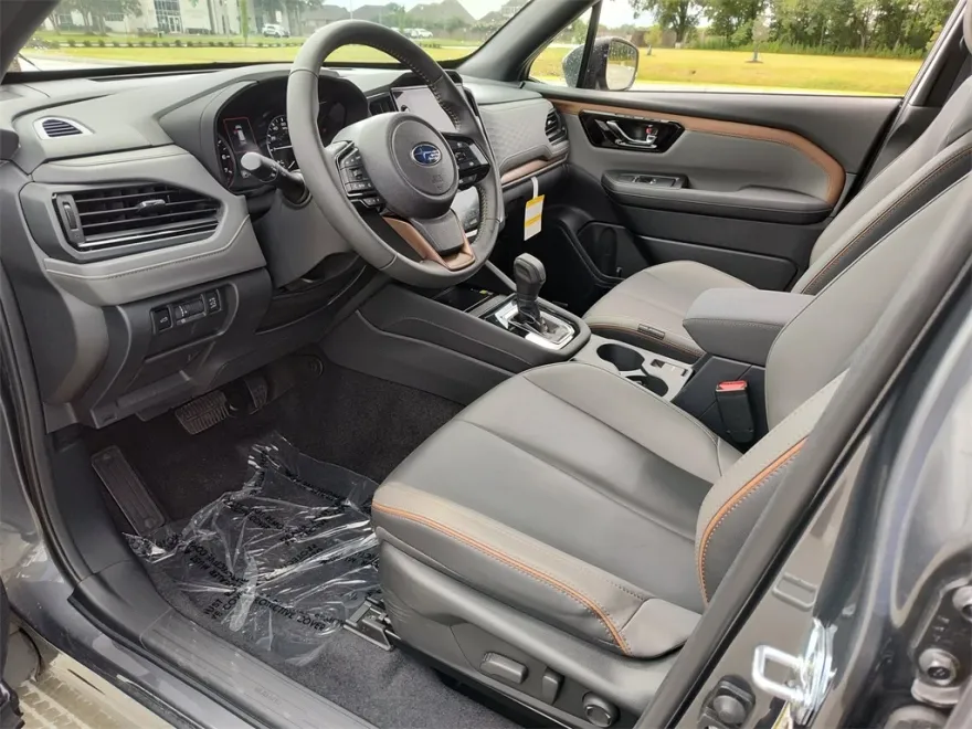 2025 Subaru Forester Sport photo 1