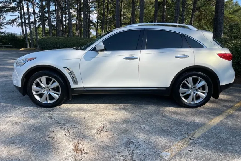 2013 Infiniti FX37 photo 1