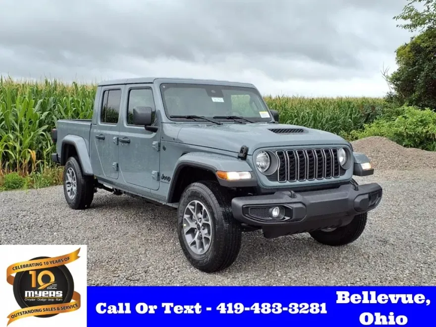 2025 Jeep Gladiator Sport S photo 1