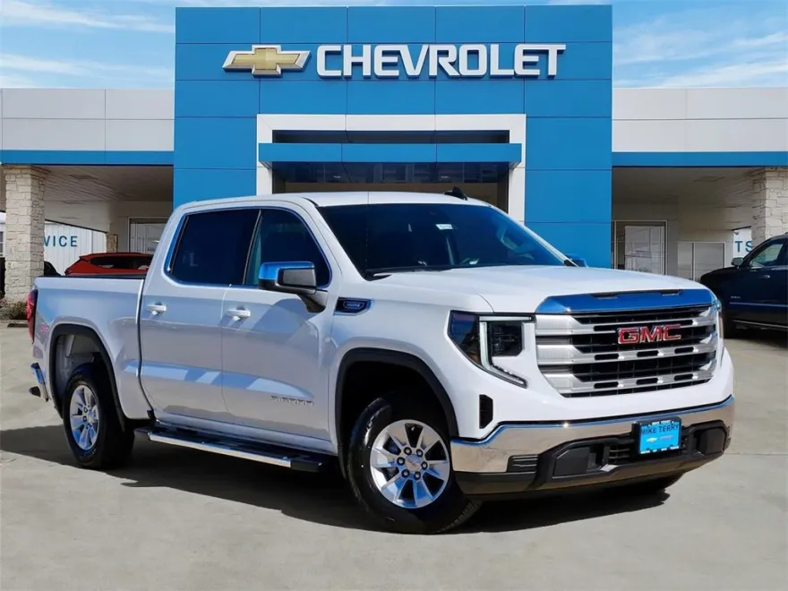 2025 Gmc Sierra 1500 SLE photo 1