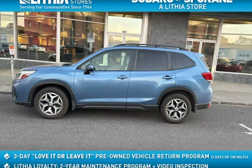 2020 Subaru Forester Premium photo 1
