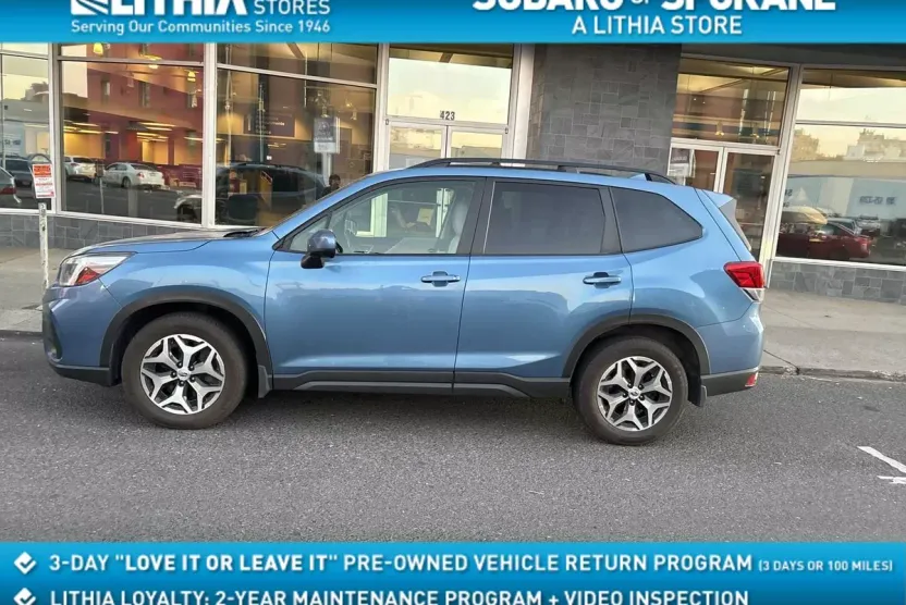 2020 Subaru Forester Premium photo 1