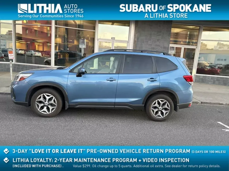 2020 Subaru Forester Premium photo 1