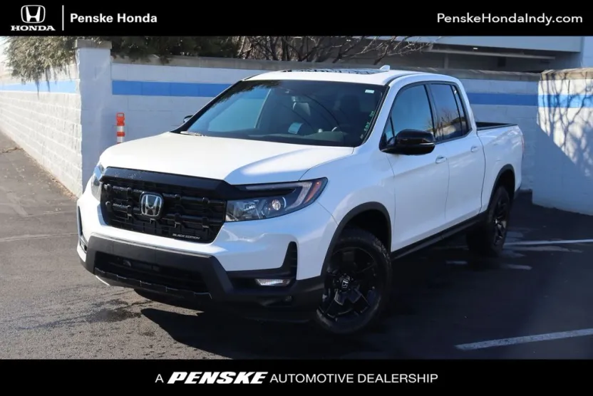 2026 Honda Ridgeline Black Edition photo 1