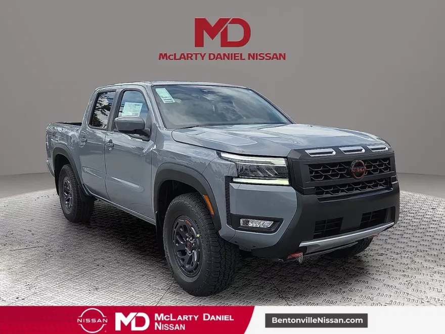 2025 Nissan Frontier Crew Cab PRO-4X photo 1