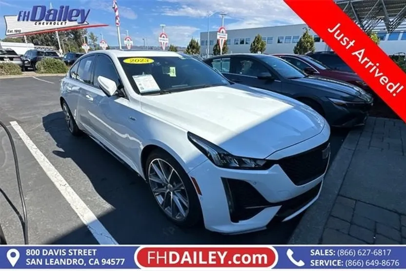 2023 Cadillac CT5 V photo 1
