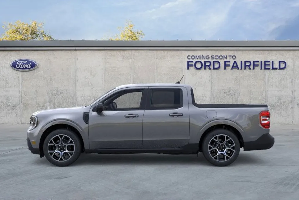 2025 Ford Maverick Lariat photo 1