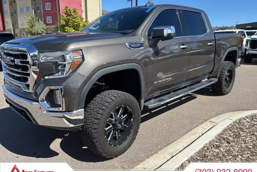 2019 Gmc Sierra 1500 SLT photo 1