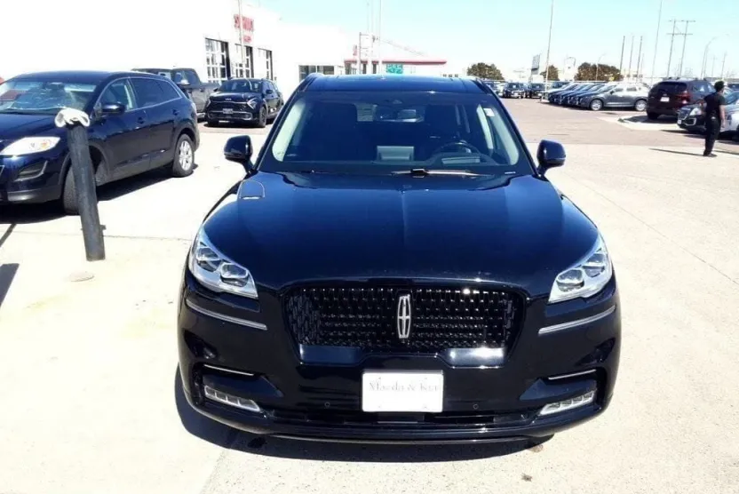 2022 Lincoln Aviator Reserve photo 1