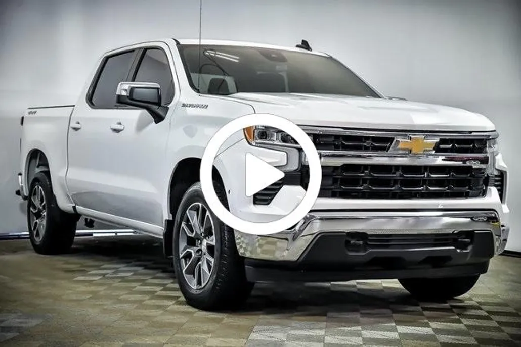 2022 Chevrolet Silverado 1500 LT photo 1