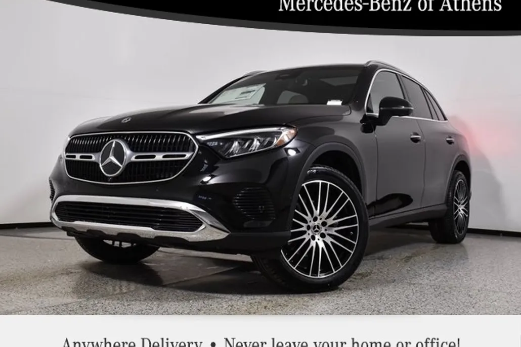 2025 Mercedes Benz GLC 300 photo 1