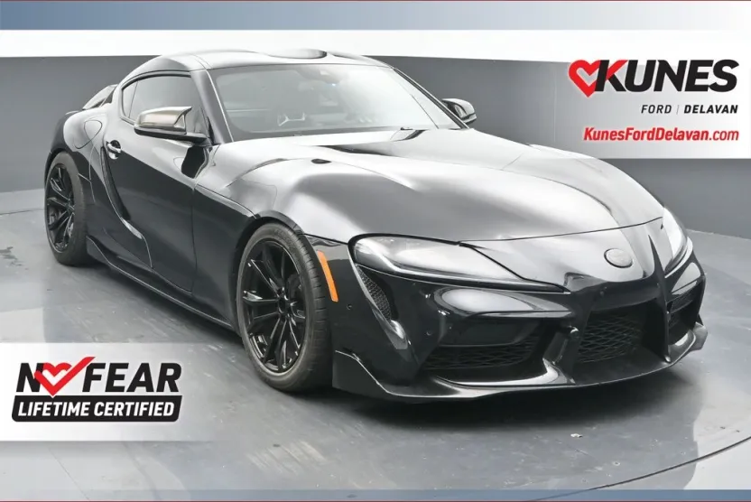2021 Toyota Supra 2.0 photo 1