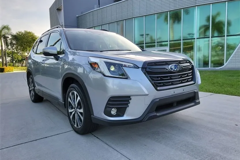 2024 Subaru Forester Limited photo 1