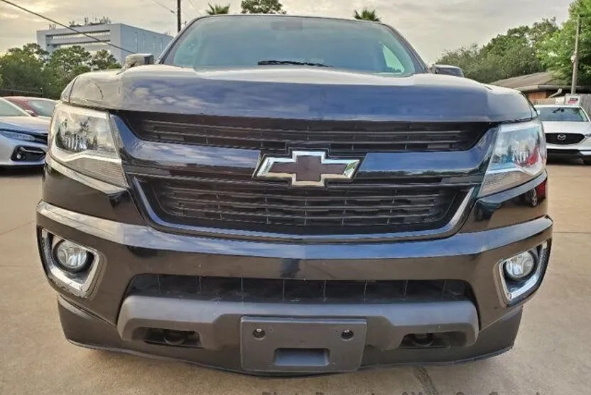 2020 Chevrolet Colorado LT photo 1