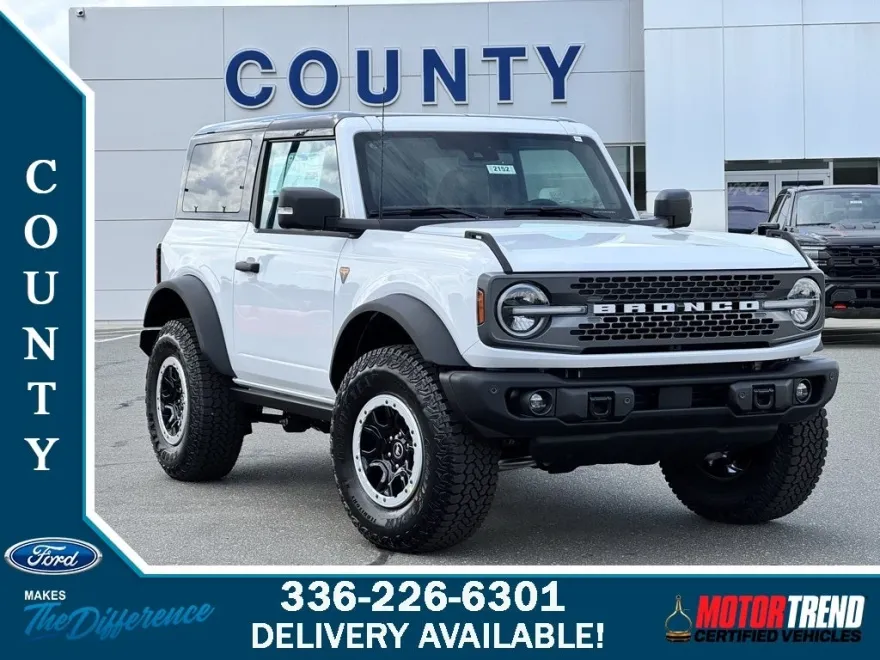 2025 Ford Bronco Badlands photo 1