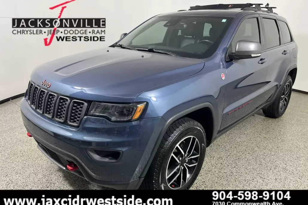2021 Jeep Grand Cherokee Trailhawk photo 1