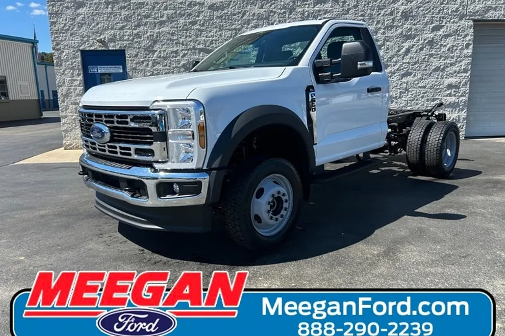 2026 Ford F-550 XL photo 1