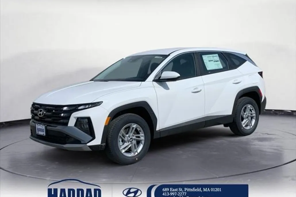 2025 Hyundai Tucson SE photo 1