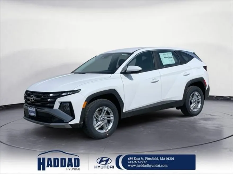 2025 Hyundai Tucson SE photo 1