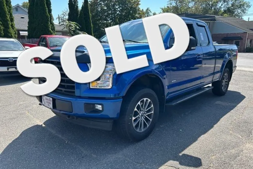 2017 Ford F-150 XLT photo 1