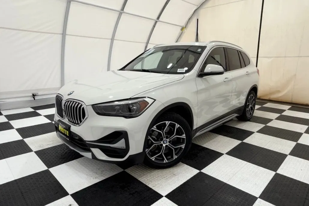 2021 Bmw X1 XDrive28i photo 1