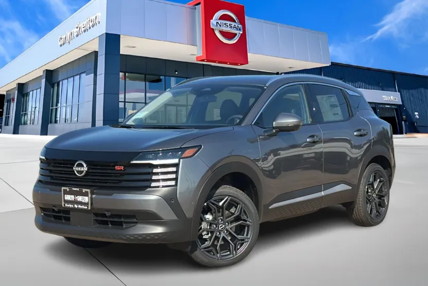 2025 Nissan Kicks SR photo 1