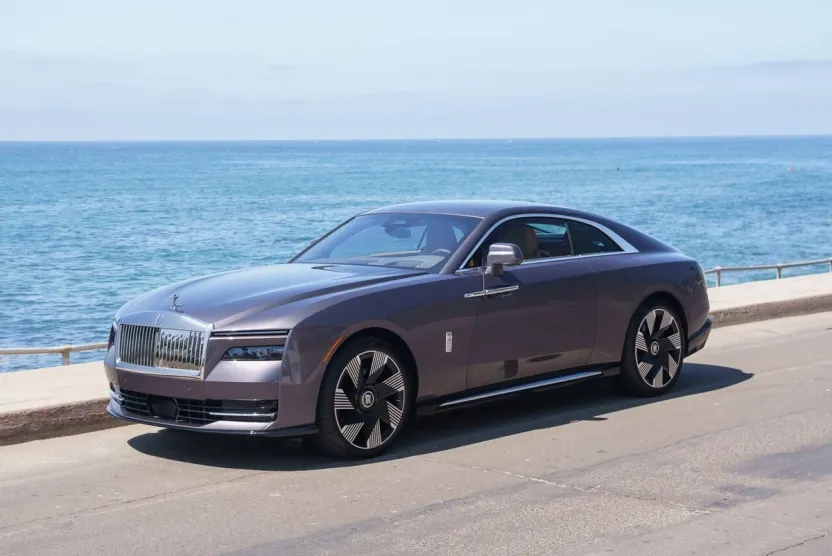 2025 Rolls Royce Spectre photo 1