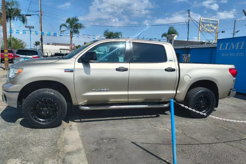 2007 Toyota Tundra SR5 photo 1