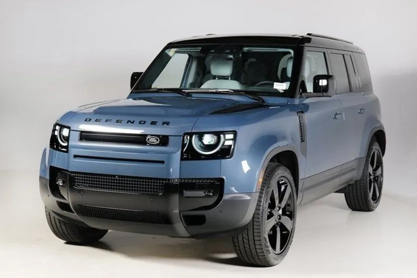2026 Land Rover Defender 110 S photo 1