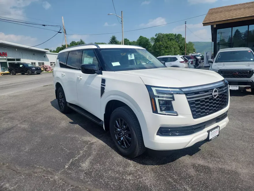 2025 Nissan Armada SV photo 1