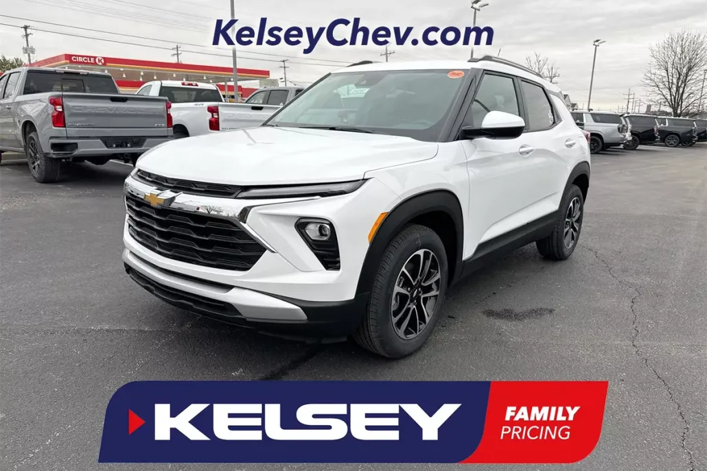 2025 Chevrolet Trailblazer LT photo 1