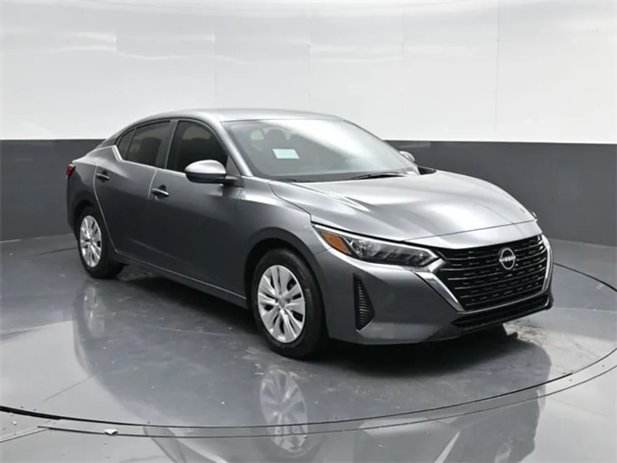 2025 Nissan Sentra S photo 1