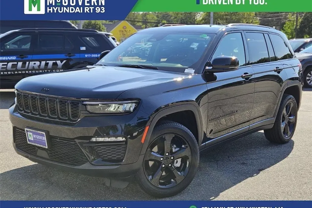 2023 Jeep Grand Cherokee Limited photo 1