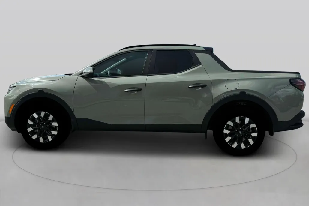 2025 Hyundai Santa Cruz SEL photo 1