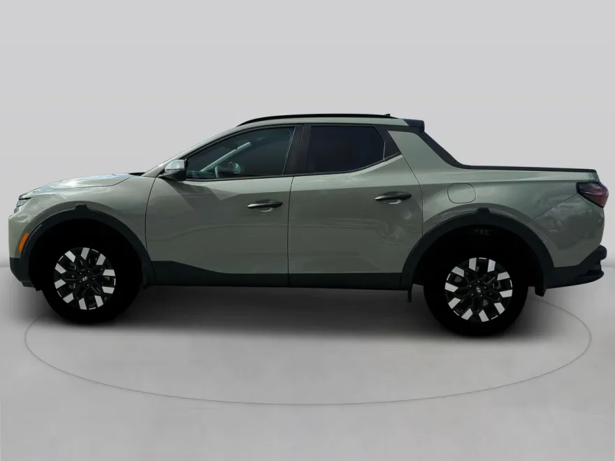 2025 Hyundai Santa Cruz SEL photo 1