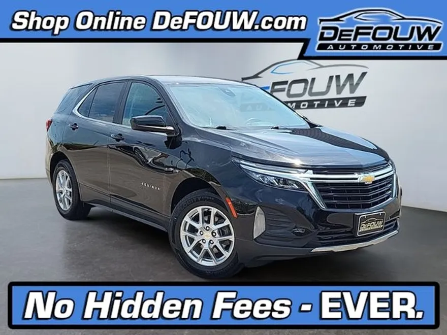 2022 Chevrolet Equinox LT photo 1