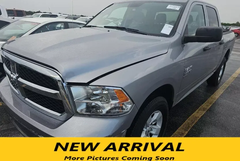 2022 Ram 1500 Classic SLT photo 1